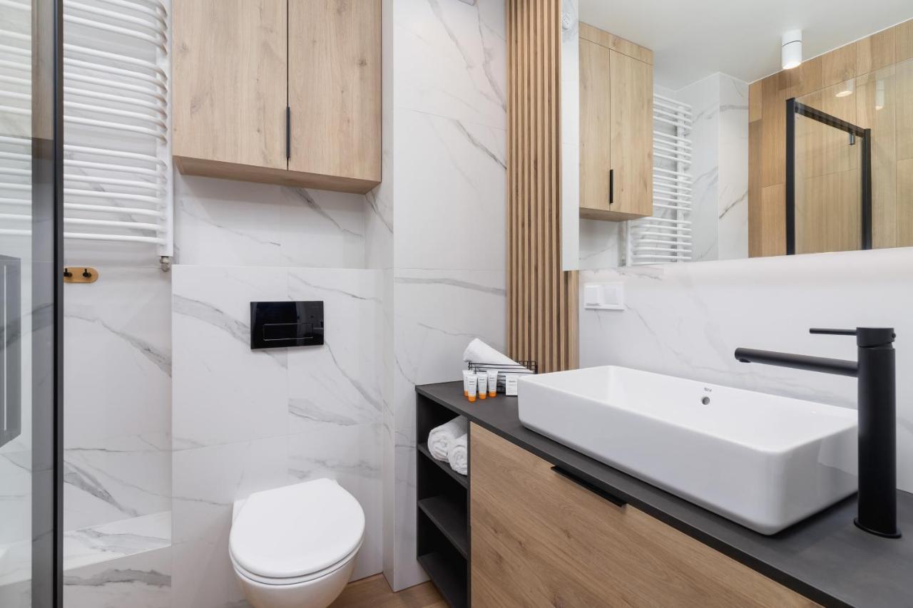 Deluxe Studio Cracow Arianska By Noclegi Renters Krakow Luaran gambar