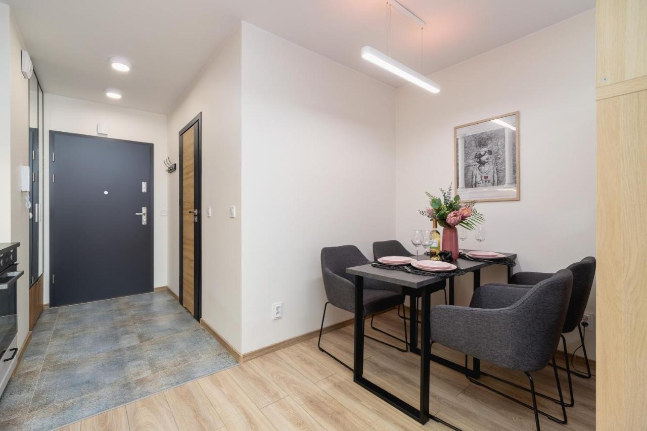 Deluxe Studio Cracow Arianska By Noclegi Renters Krakow Luaran gambar
